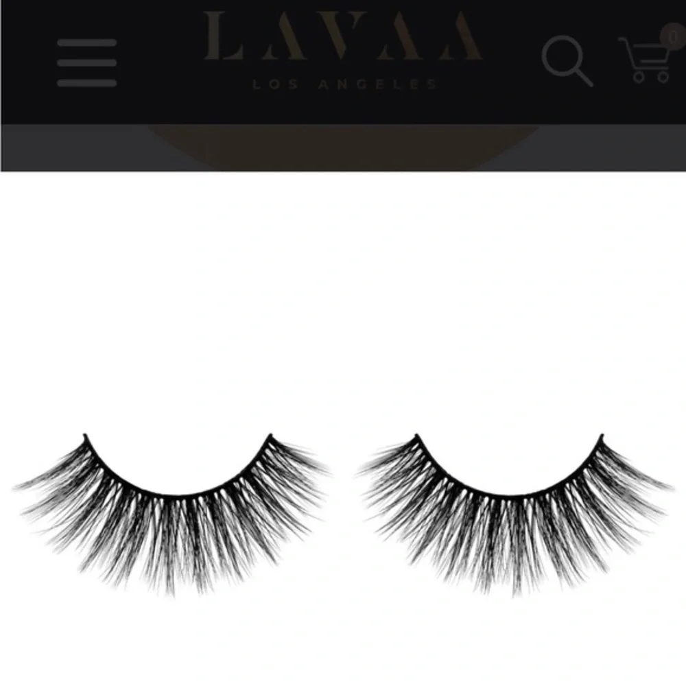 Brand new Lavaa Lashes artificial lashes, style Charm